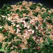 Lun quinoa-grønkål salat